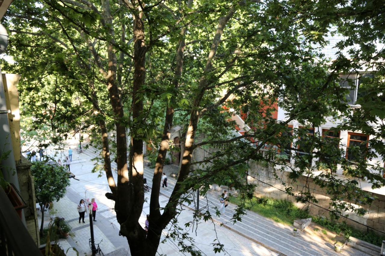 Hotel Millenium Tirana Kültér fotó
