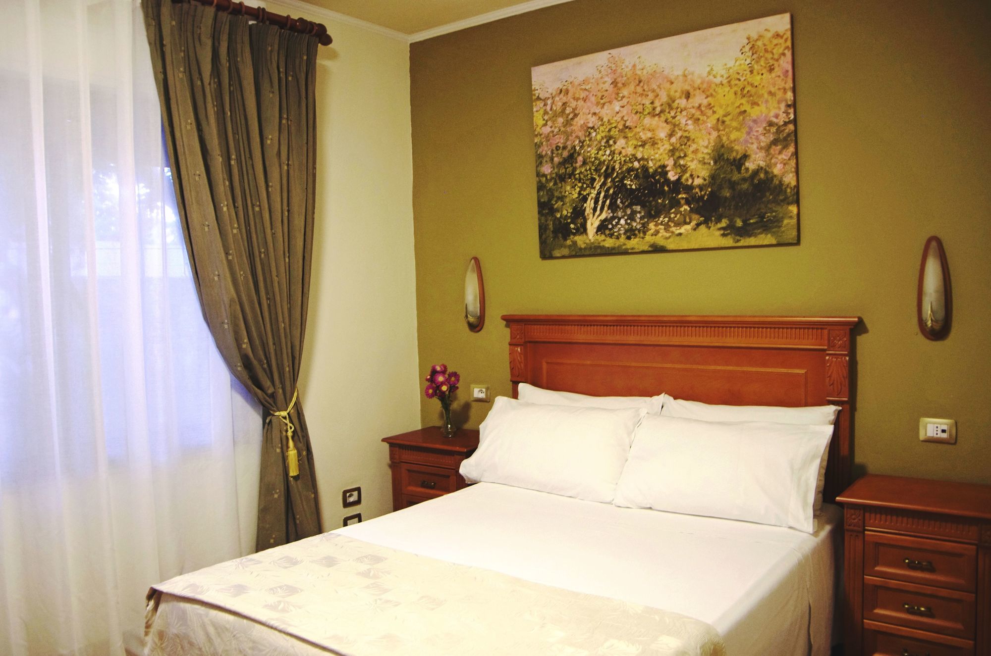 Hotel Millenium Tirana Szoba fotó